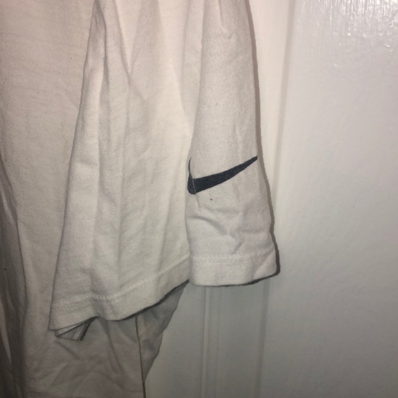 ✨Nike T-Shirt - Picture 8 of 8
